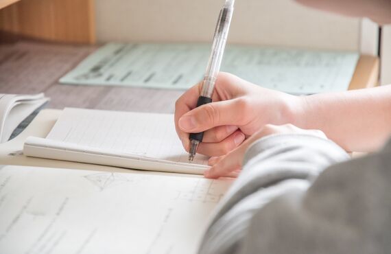 学校の定期テスト対策についてのご相談を承っています | 下高井戸の塾は東大マンツーマンシステム数学・算数教室